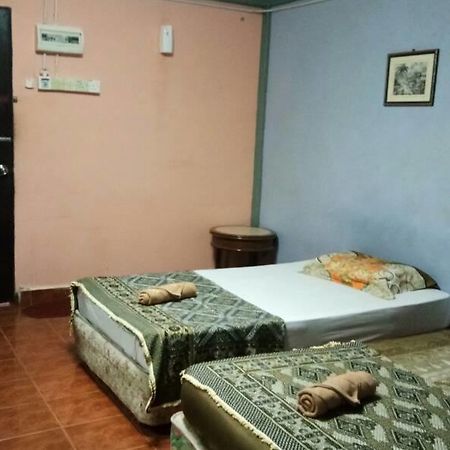 Chenang Lodge Motel Langkawi Екстериор снимка